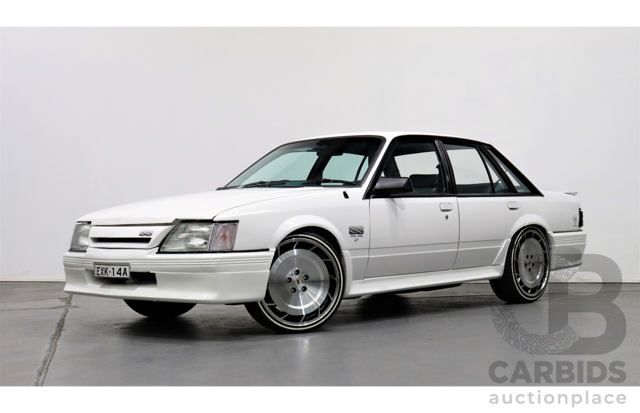 12/1984 Holden Commodore VK Group 3 Replica 4d Sedan White 6.0L V8