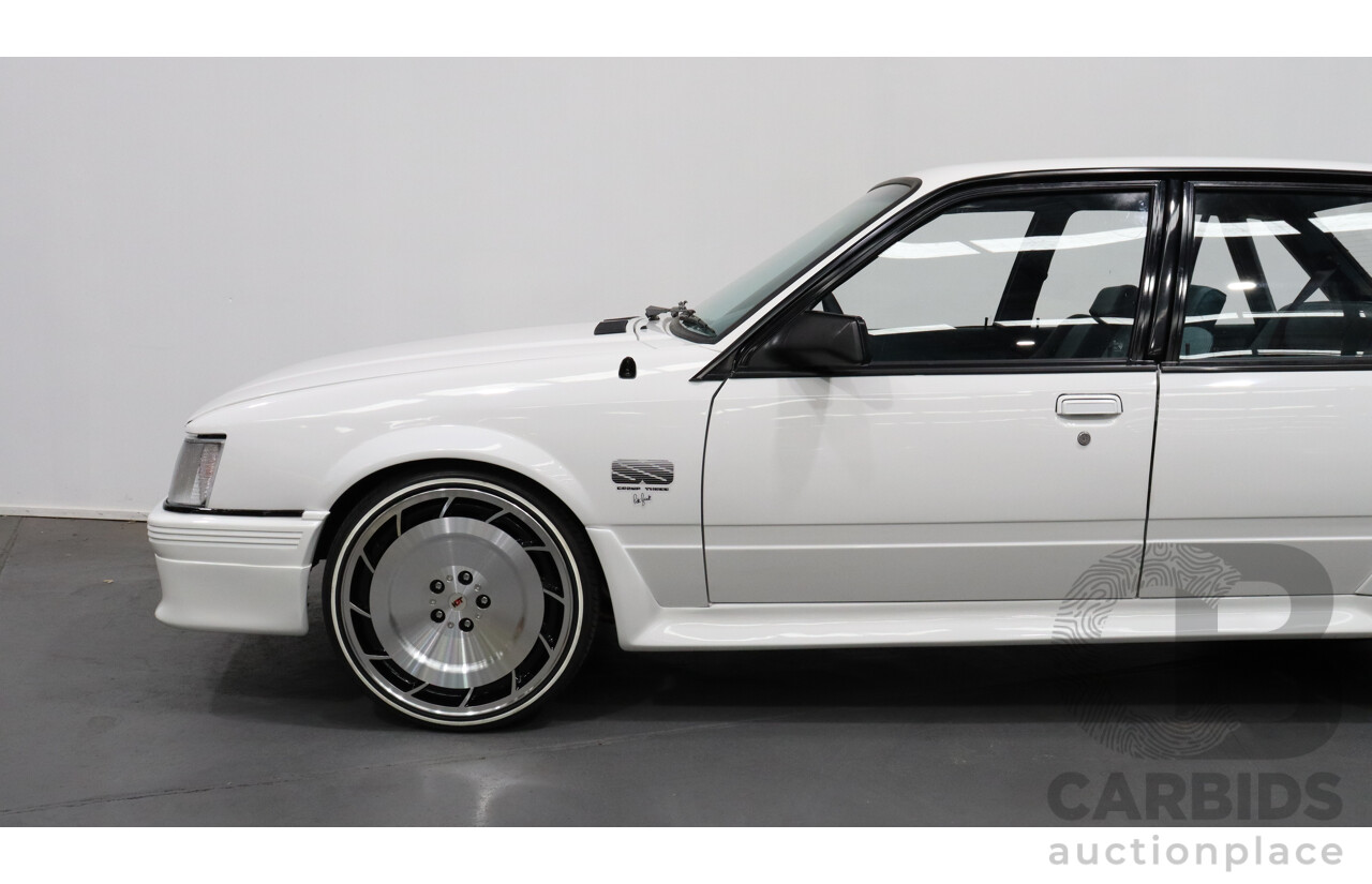 12/1984 Holden Commodore VK Group 3 Replica 4d Sedan White 6.0L V8