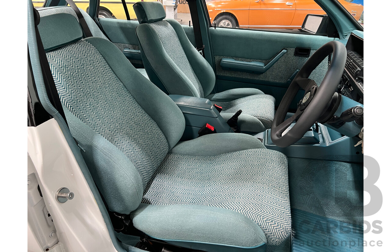 12/1984 Holden Commodore VK Group 3 Replica 4d Sedan White 6.0L V8