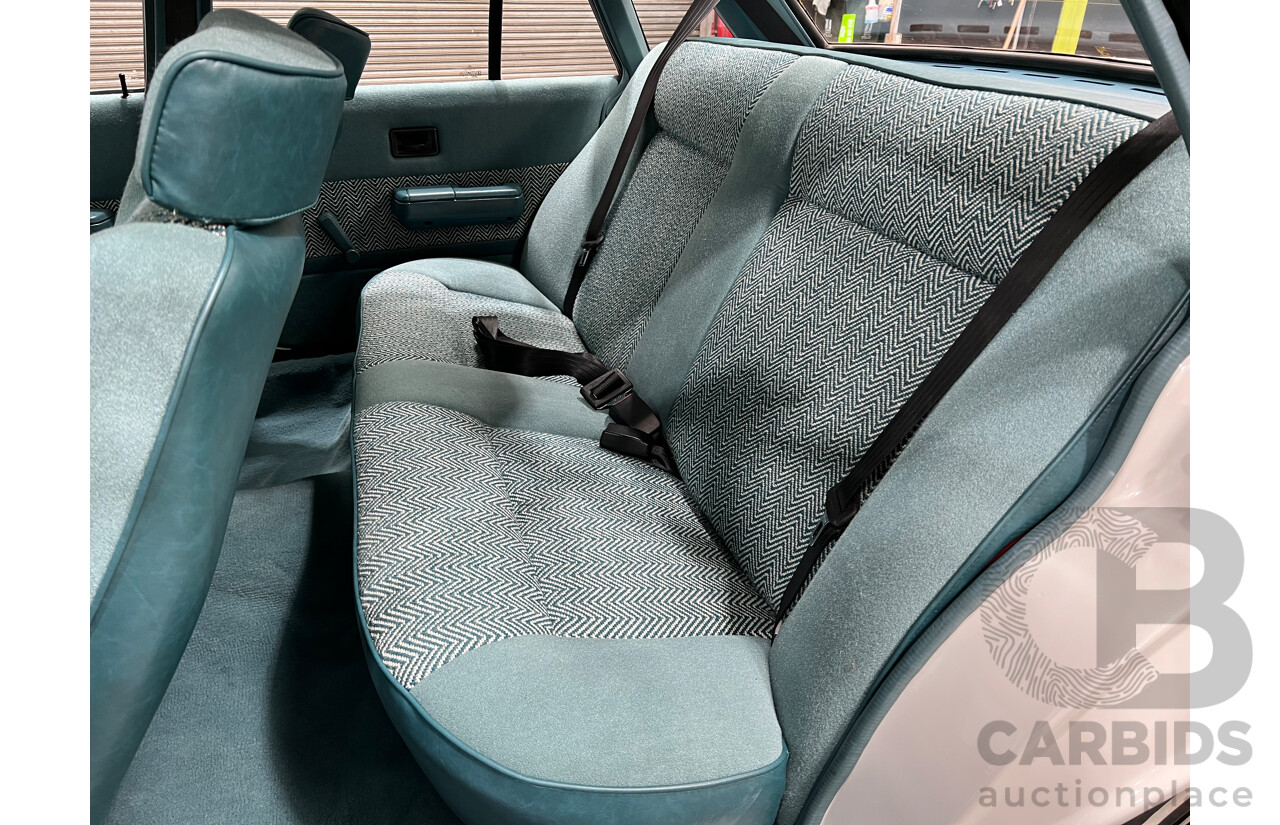 12/1984 Holden Commodore VK Group 3 Replica 4d Sedan White 6.0L V8