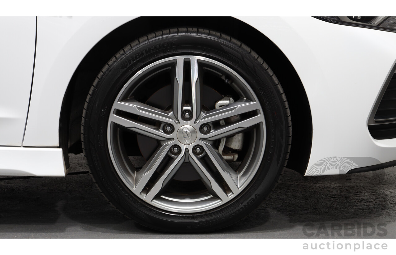 4/2018 Hyundai Elantra SR MY18 4d Sedan White 1.6L Turbo