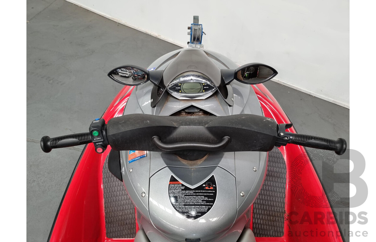 2004 Polaris MSX140 Jetski and 10/2004 Coaster Trailer