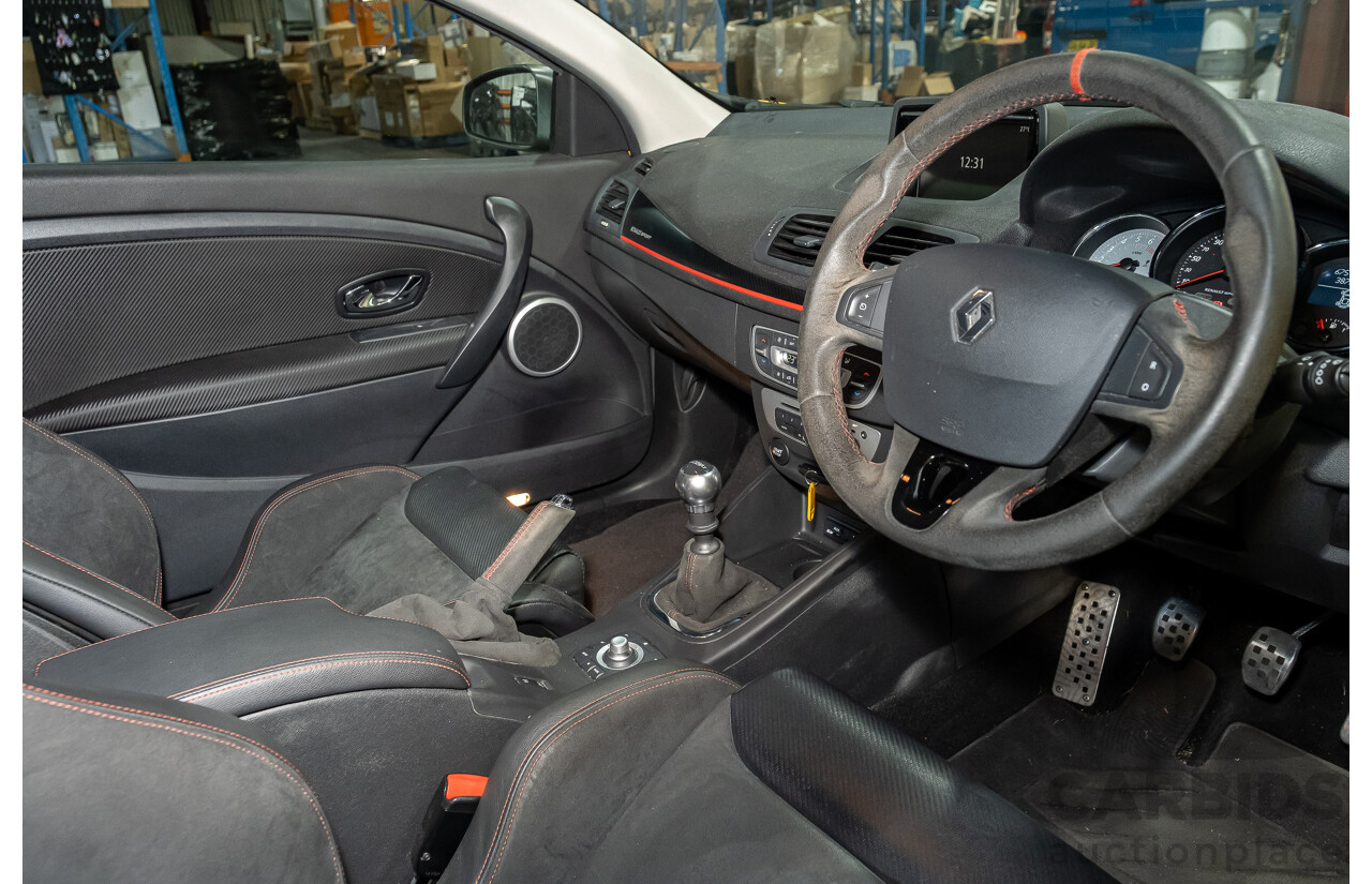 2/2016 Renault Megane RS 275 CUP Premium X95 MY15 3d Hatchback Liquid Yellow Metallic 2.0L Turbo