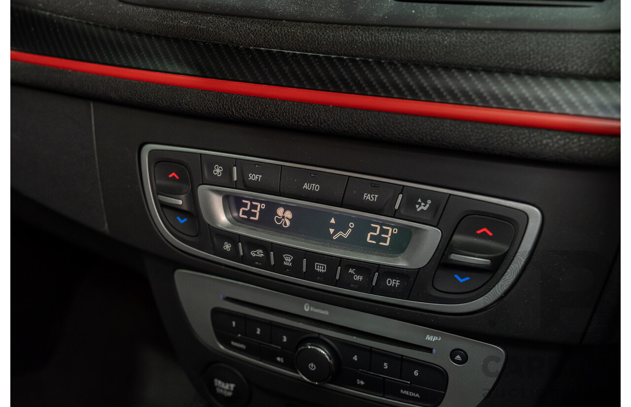 2/2016 Renault Megane RS 275 CUP Premium X95 MY15 3d Hatchback Liquid Yellow Metallic 2.0L Turbo