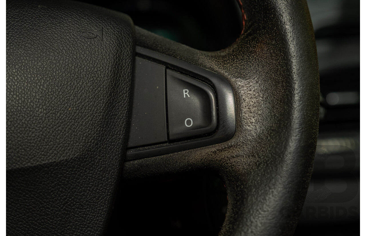 2/2016 Renault Megane RS 275 CUP Premium X95 MY15 3d Hatchback Liquid Yellow Metallic 2.0L Turbo