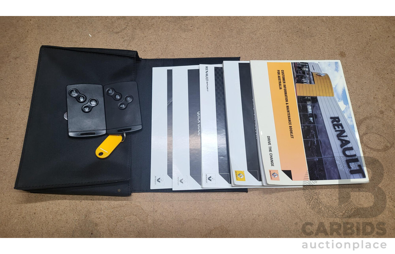 2/2016 Renault Megane RS 275 CUP Premium X95 MY15 3d Hatchback Liquid Yellow Metallic 2.0L Turbo