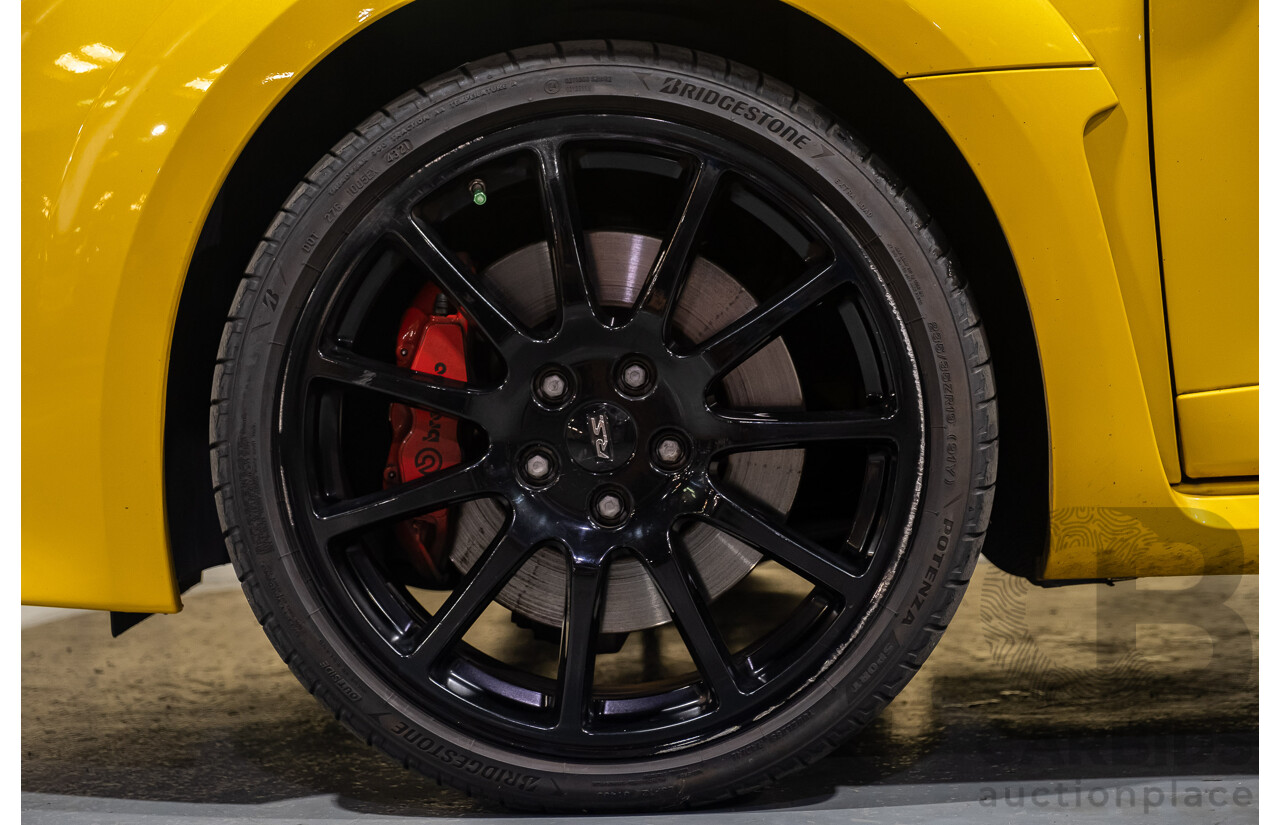 2/2016 Renault Megane RS 275 CUP Premium X95 MY15 3d Hatchback Liquid Yellow Metallic 2.0L Turbo