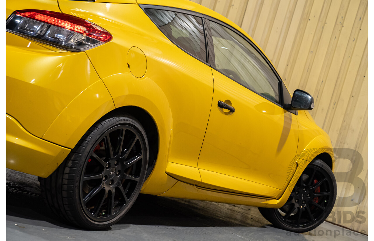 2/2016 Renault Megane RS 275 CUP Premium X95 MY15 3d Hatchback Liquid Yellow Metallic 2.0L Turbo