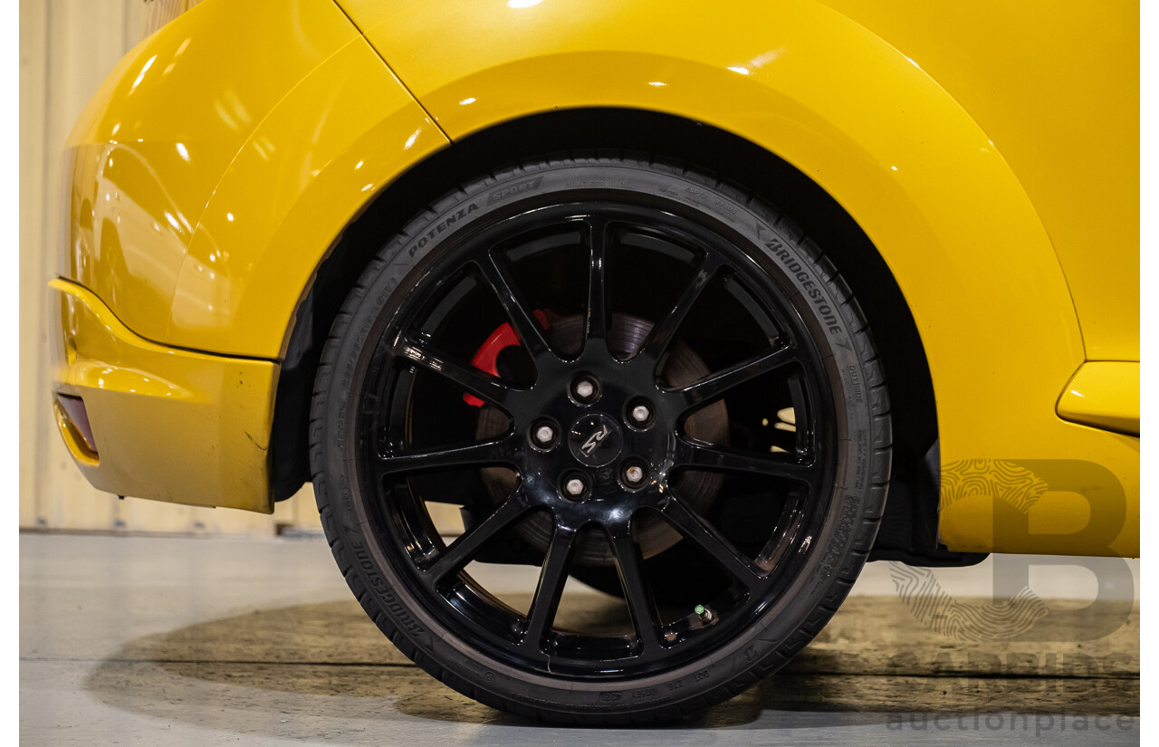 2/2016 Renault Megane RS 275 CUP Premium X95 MY15 3d Hatchback Liquid Yellow Metallic 2.0L Turbo