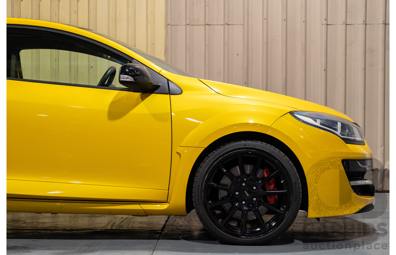 2/2016 Renault Megane RS 275 CUP Premium X95 MY15 3d Hatchback Liquid Yellow Metallic 2.0L Turbo