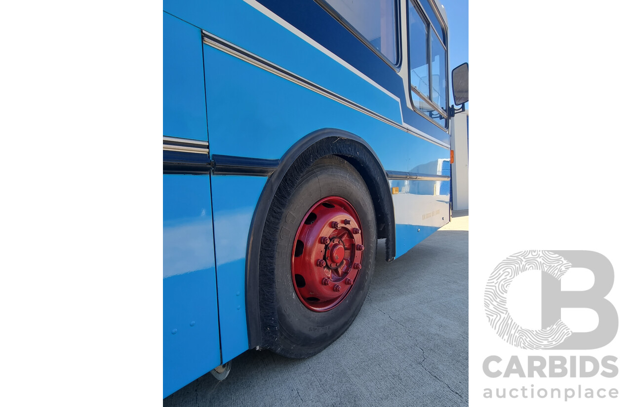 02/1992 Mercedes O405 Volgren Bus 12.0L Diesel (Motorhome Project)