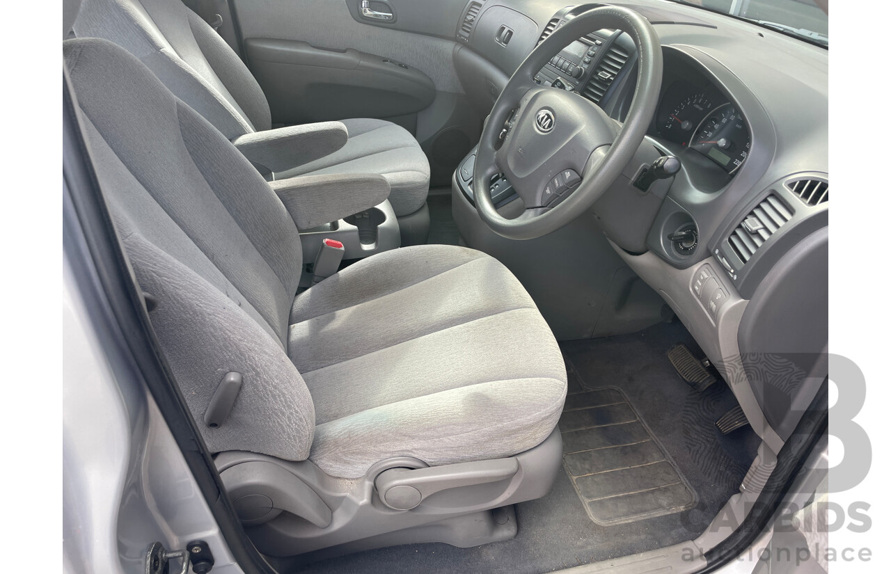 8/2008 Kia Grand Carnival (EX) VQ 4d Wagon Silver 3.8L
