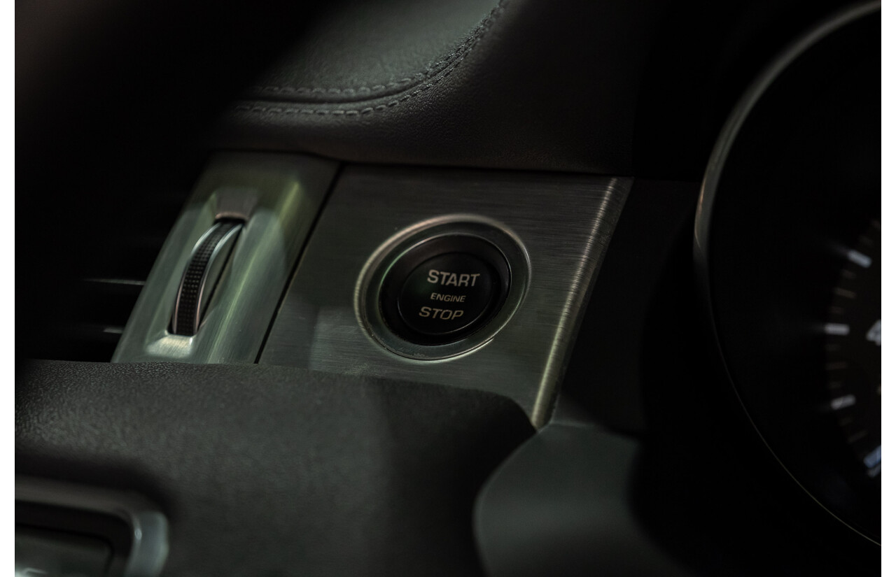 2/2017 Range Rover Evoque TD4 180 SE LV MY16 5d Wagon Blue 2.0L Turbo Diesel