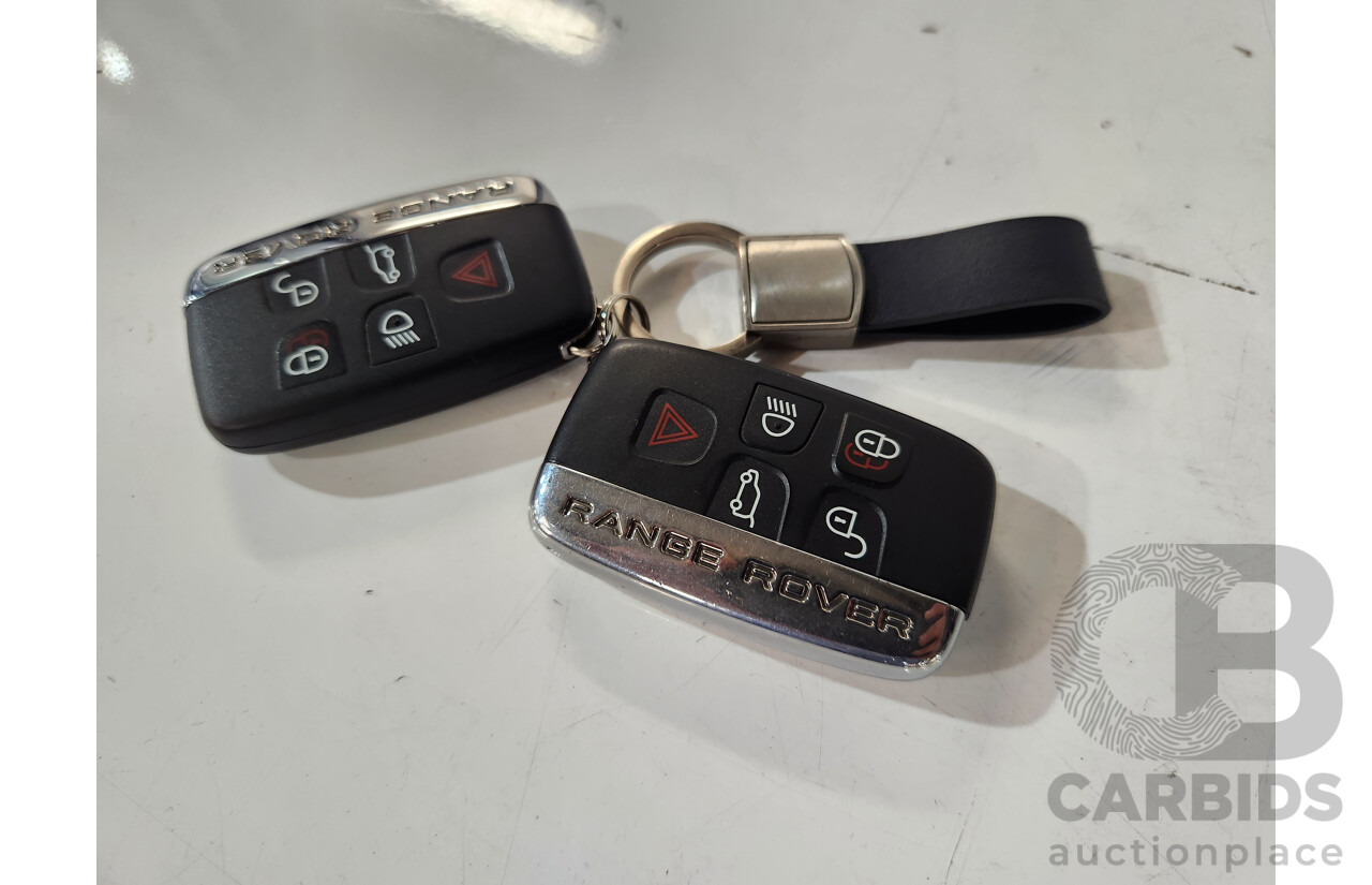 2/2017 Range Rover Evoque TD4 180 SE LV MY16 5d Wagon Blue 2.0L Turbo Diesel