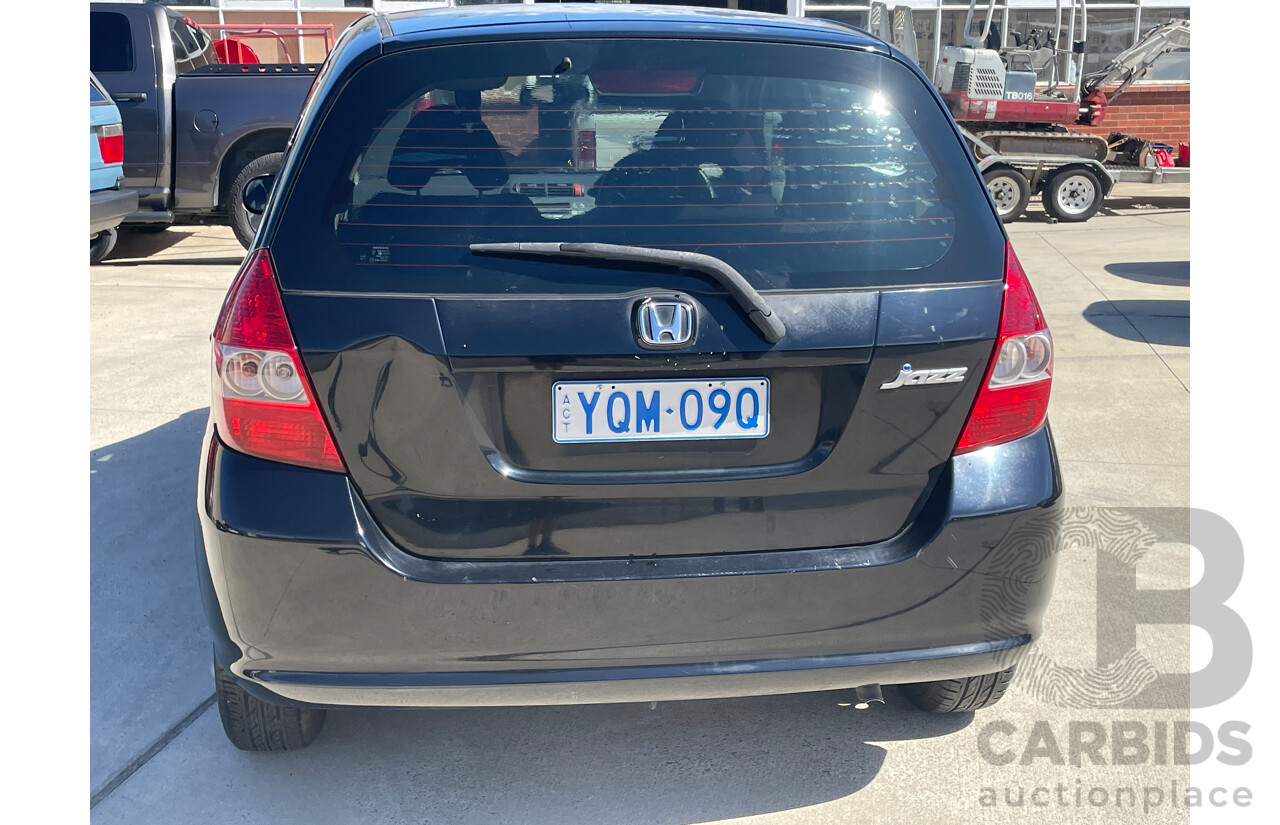 2/2004 Honda Jazz VTi  5d Hatchback Black 1.5L