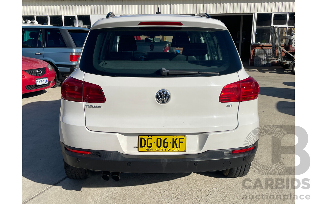 4/2012 Volkswagen Tiguan 132 TSI (4x4) 5NC MY12 4d Wagon White 2.0L