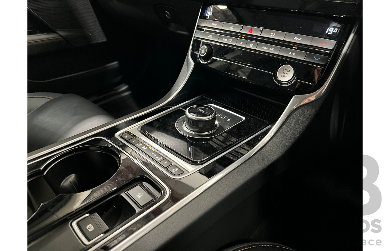 3/2017 Jaguar XE 20t Prestige  4d Sedan White 2.0L Turbo
