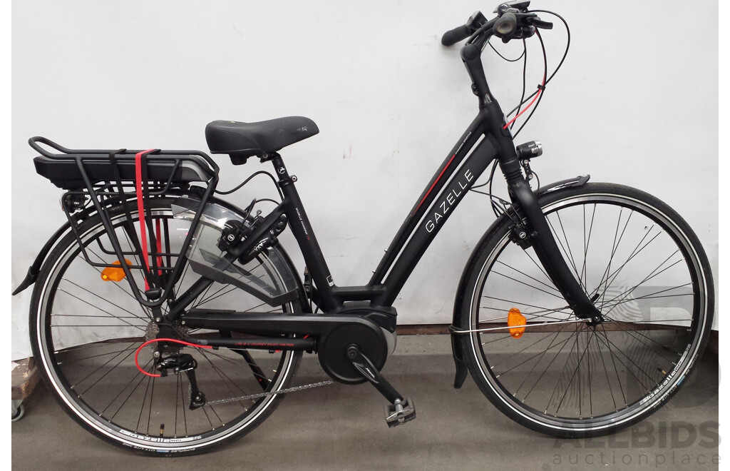 Gazelle Chamonix T10 HMB 18 Inch Electric Bicycle