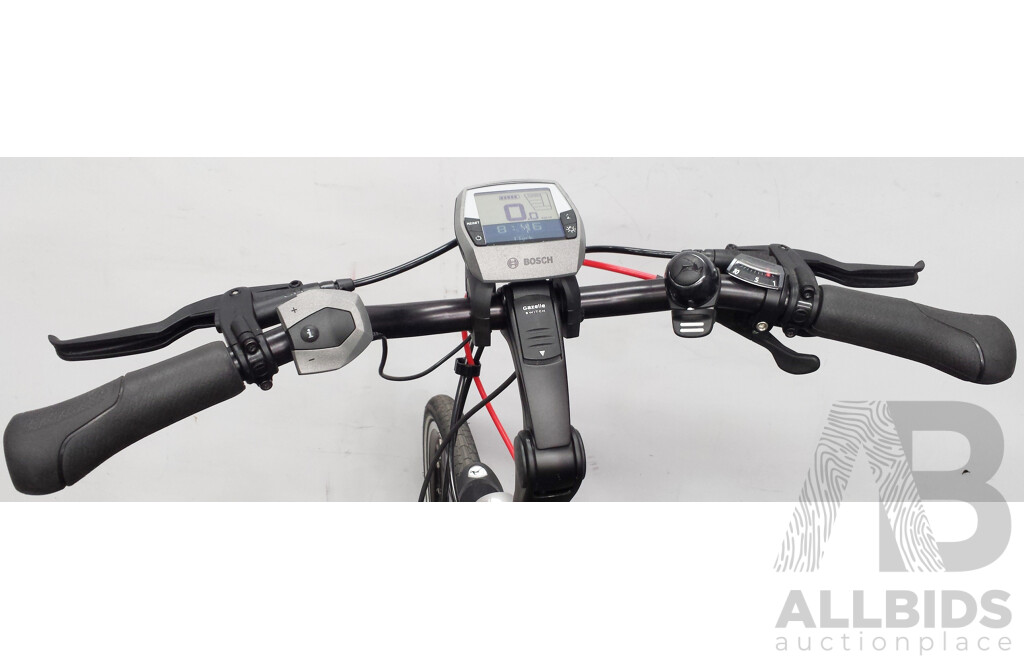 Gazelle Chamonix T10 HMB 18 Inch Electric Bicycle