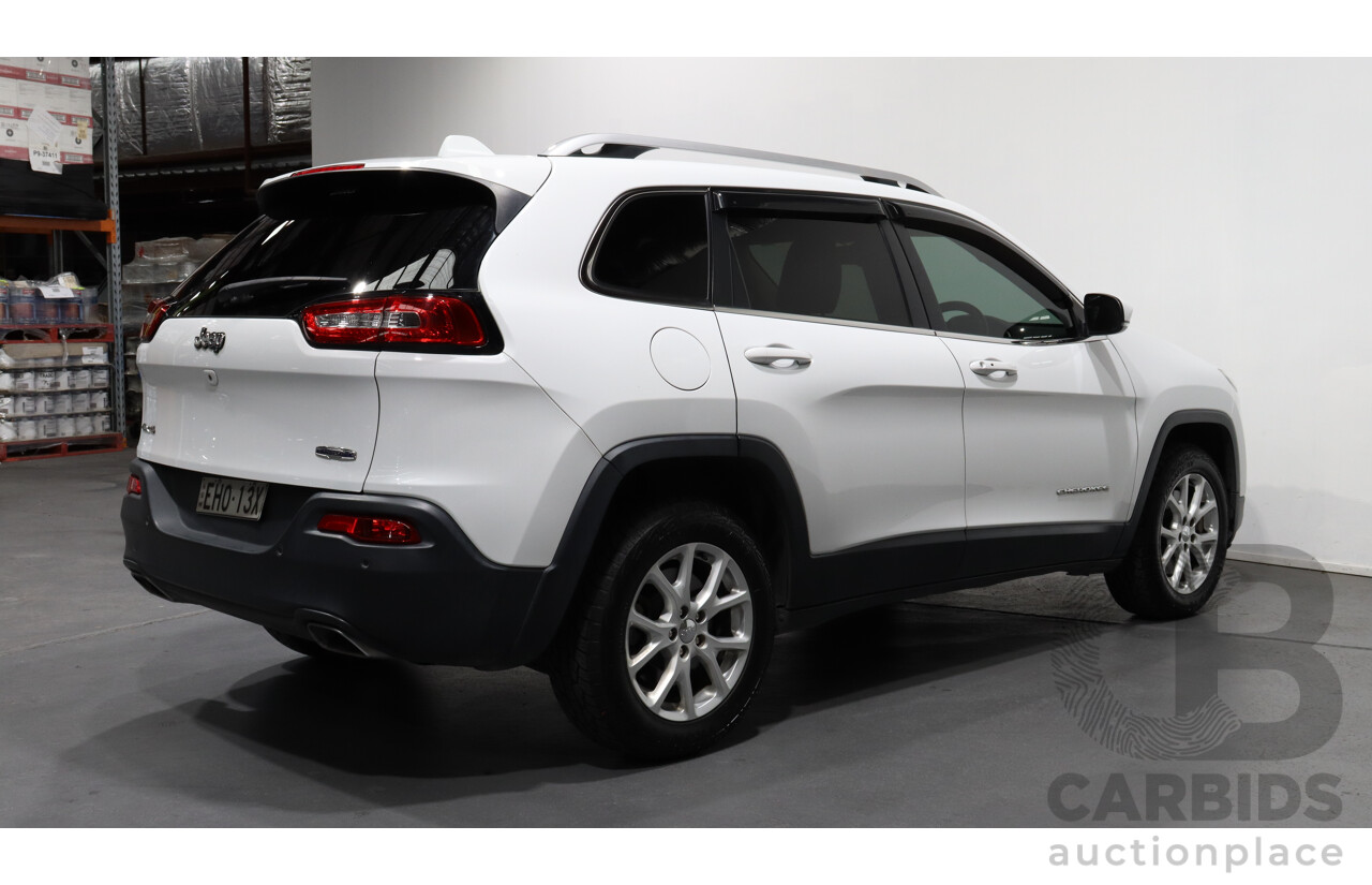 9/2016 Jeep Cherokee Longitude (4x4) KL 4d Wagon White 3.2L V6