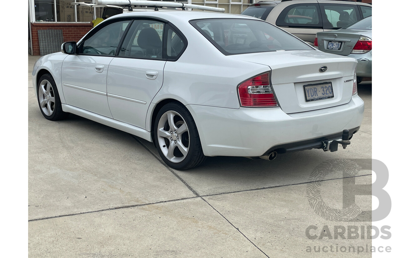 12/2005 Subaru Liberty 2.5i Premium MY06 4d Sedan White 2.5L
