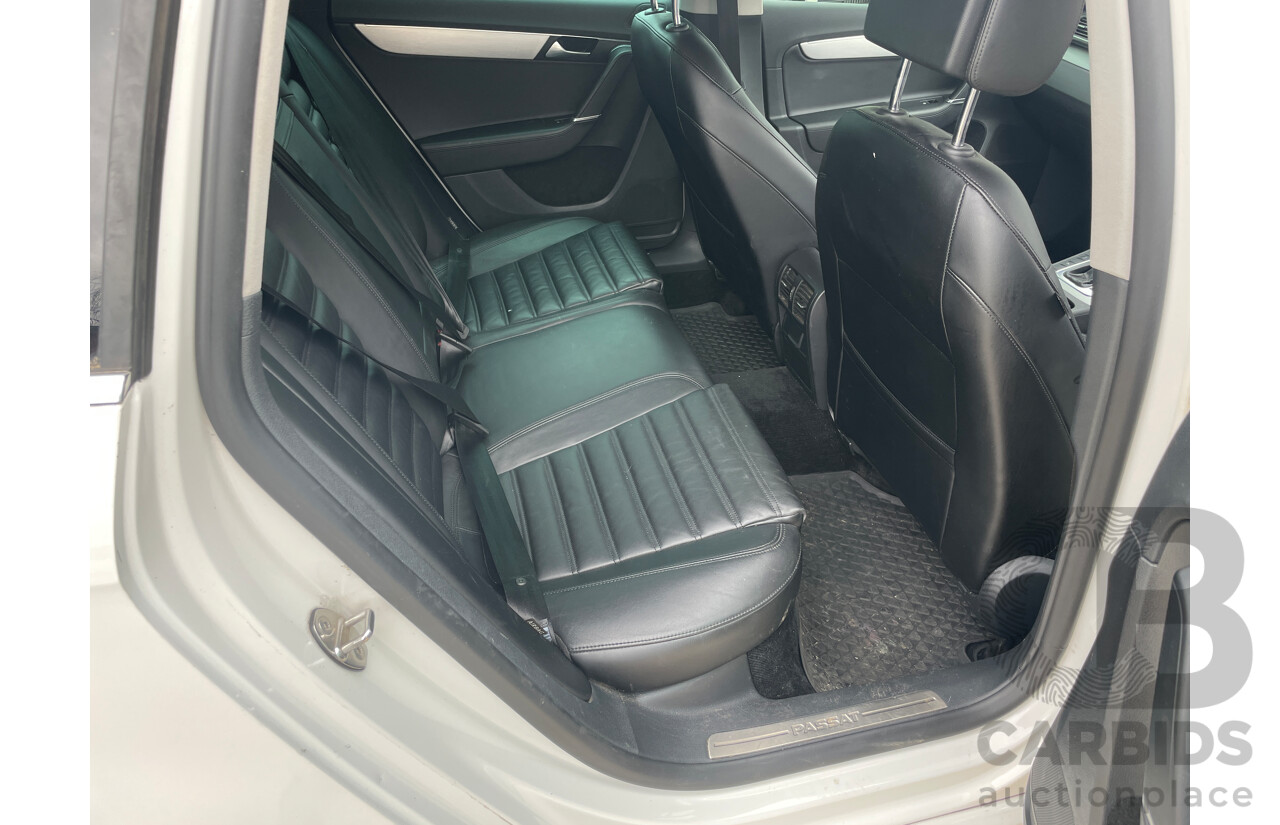 11/2012 Volkswagen Passat 125 TDI Highline 3C MY13 4d Wagon White 2.0L