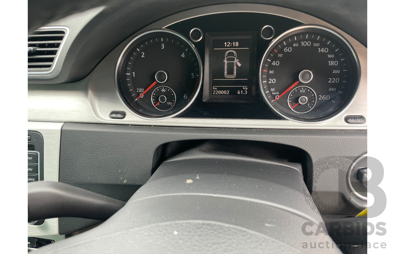 11/2012 Volkswagen Passat 125 TDI Highline 3C MY13 4d Wagon White 2.0L