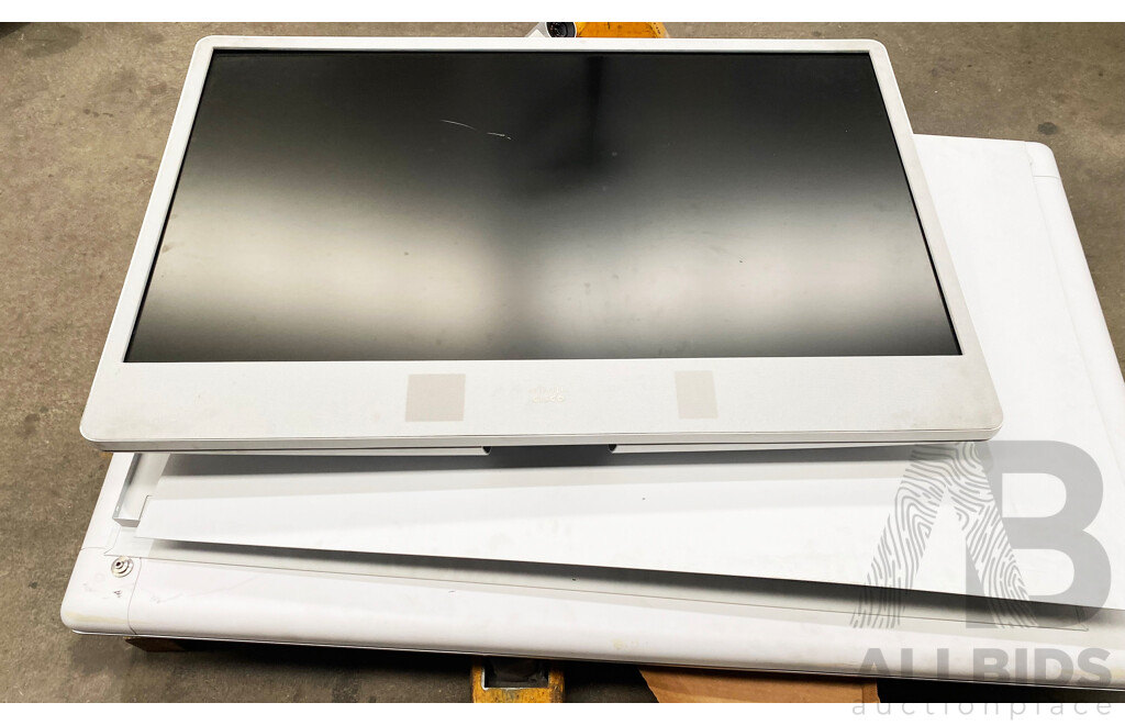 Assorted Lot of Large Cisco Displays - Lot 1544179 | ALLBIDS