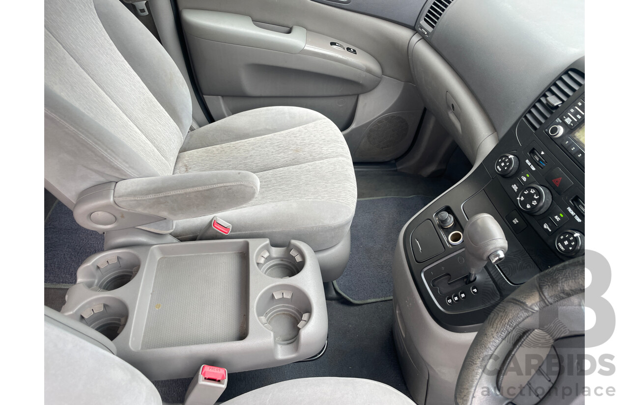 5/2011 Kia Grand Carnival Si VQ MY11 4d Wagon Blue 3.5L