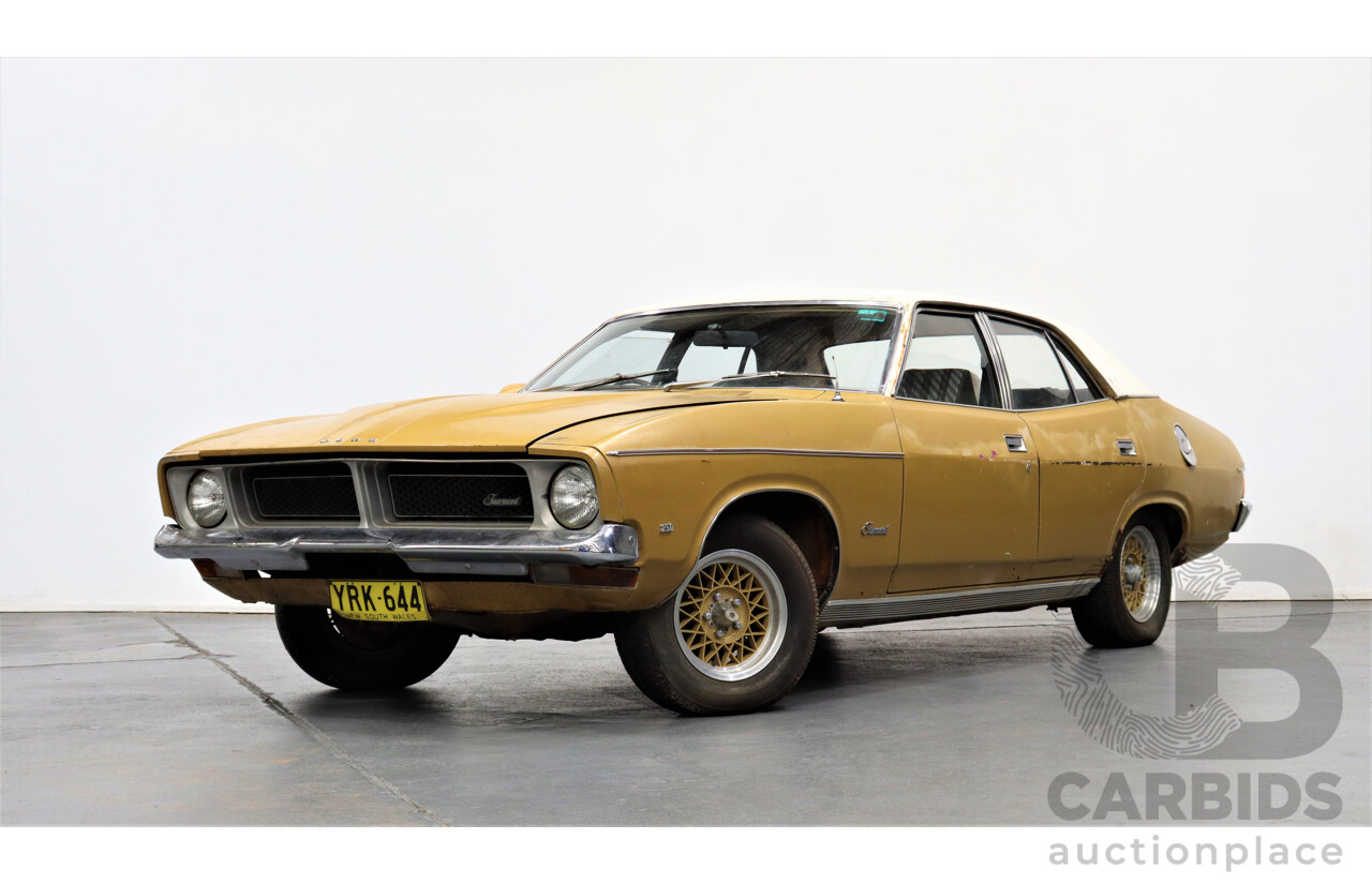 12/1974 Ford Fairmont  XB 4d Sedan Gold / White 250ci 6 Cylinder