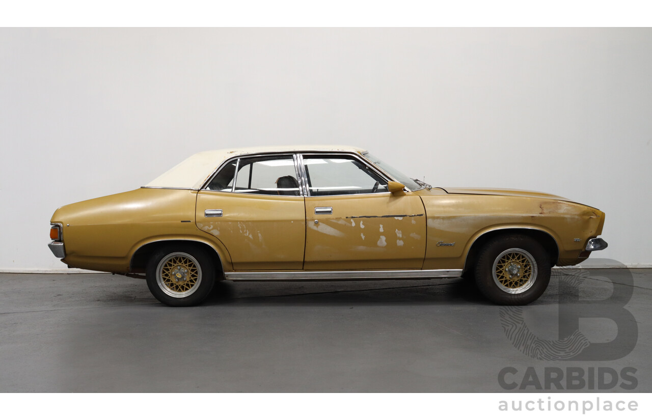 12/1974 Ford Fairmont  XB 4d Sedan Gold / White 250ci 6 Cylinder