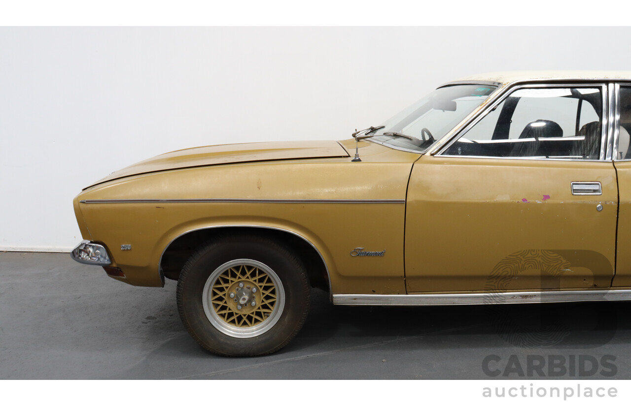 12/1974 Ford Fairmont  XB 4d Sedan Gold / White 250ci 6 Cylinder