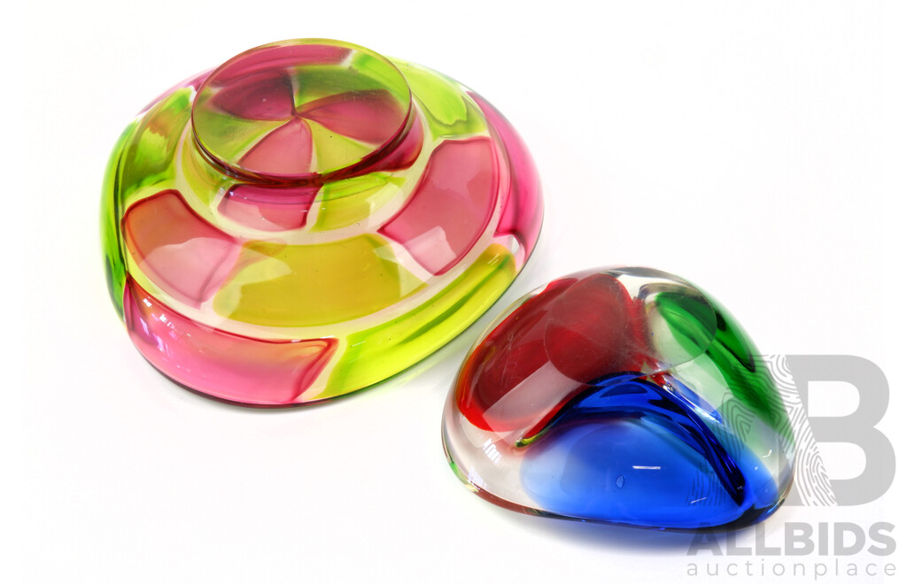Two Good Mid-Century Murano Glass Bowls, Dia. 24cm and 15cm, (2)