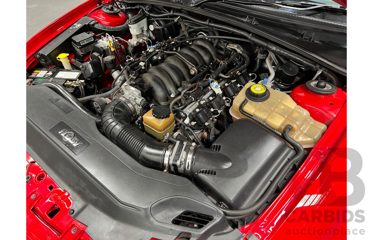 7/1999 Holden HSV Clubsport R8 VTII 4d Sedan Red 5.7L V8