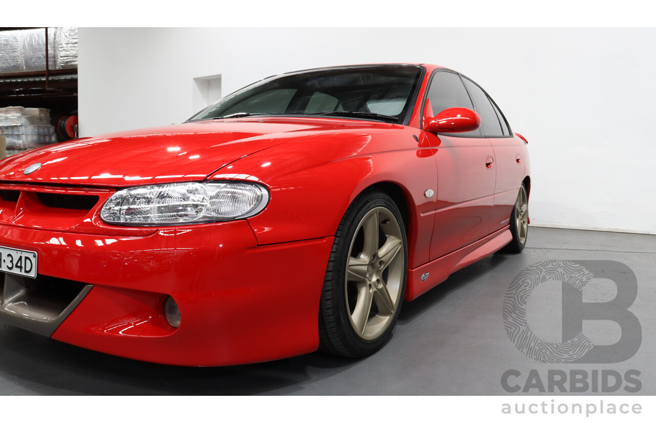 7/1999 Holden HSV Clubsport R8 VTII 4d Sedan Red 5.7L V8