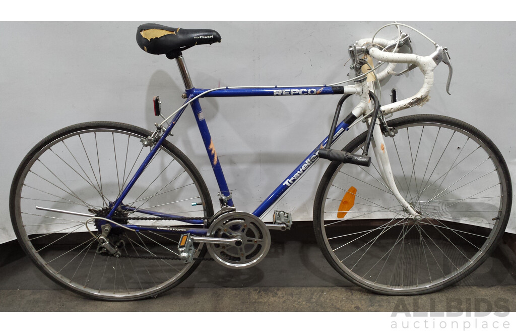 Repco Traveller 21 Inch Road Bike