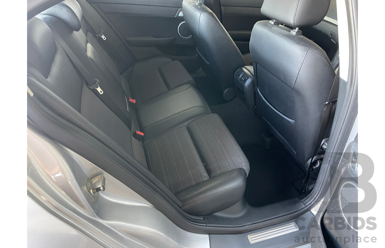 11/2010 Holden Berlina  VE II 4d Sedan Silver 3.0L