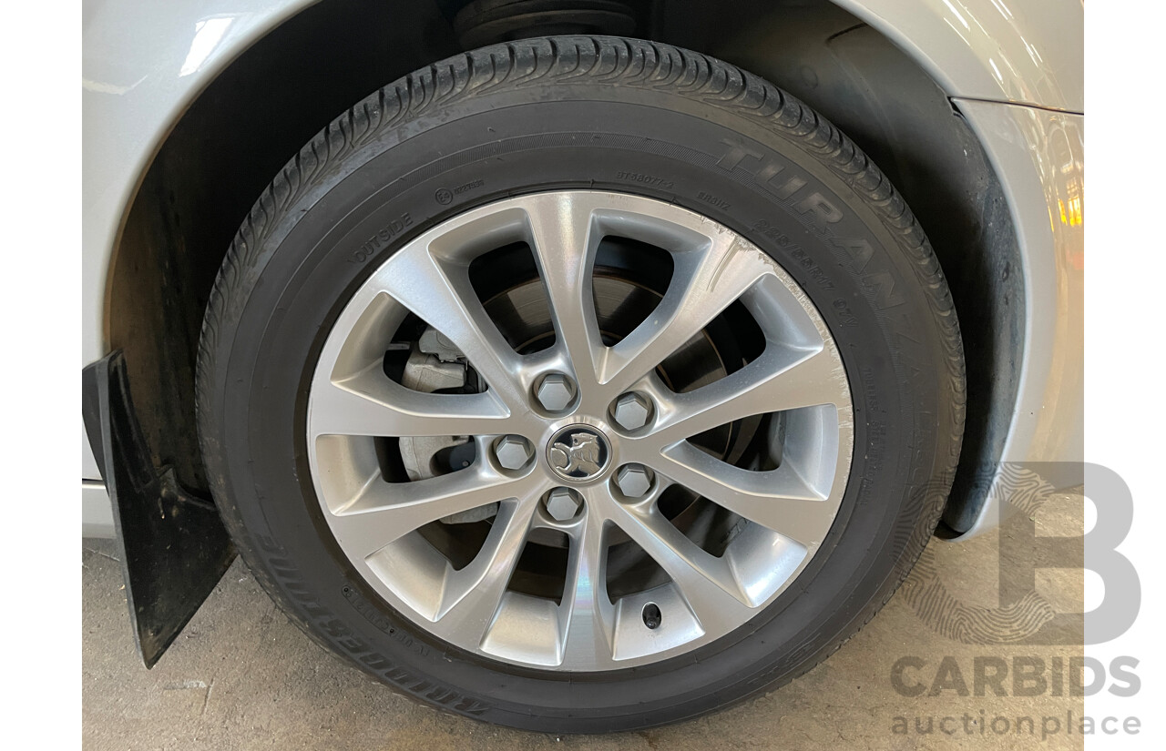 11/2010 Holden Berlina  VE II 4d Sedan Silver 3.0L