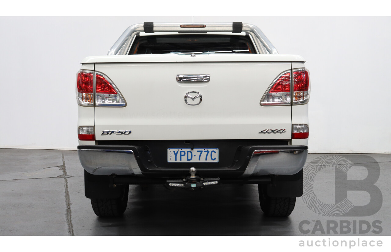 10/2013 Mazda Bt50 GT (4x4)  Dual Cab Utility White 3.2L Turbo Diesel