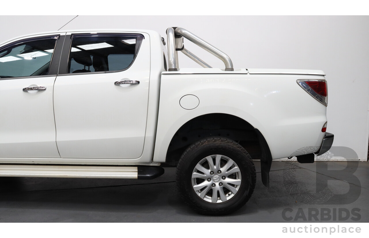 10/2013 Mazda Bt50 GT (4x4)  Dual Cab Utility White 3.2L Turbo Diesel