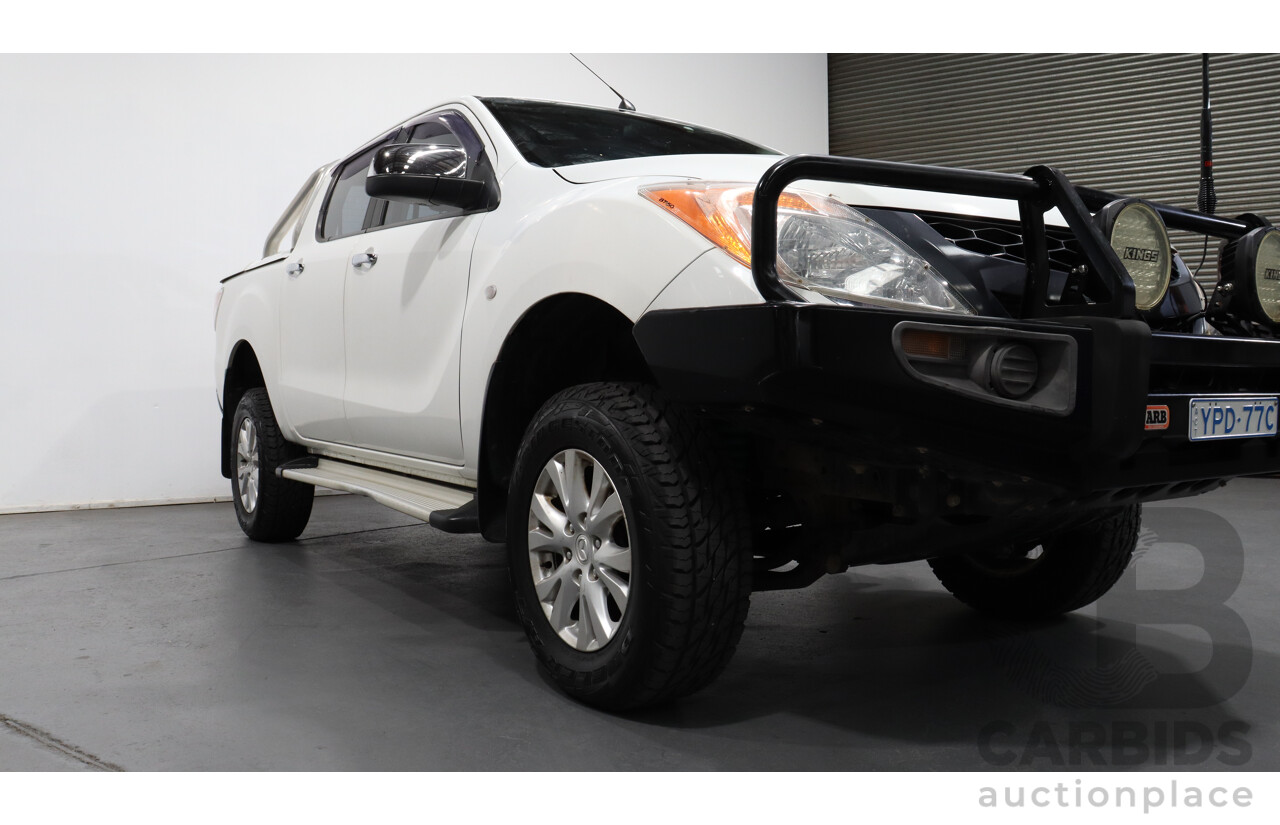 10/2013 Mazda Bt50 GT (4x4)  Dual Cab Utility White 3.2L Turbo Diesel