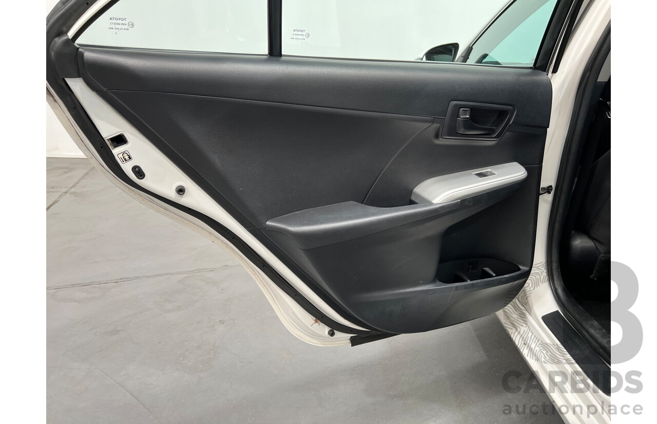 5/2015 Toyota Camry Altise ASV50R MY15 4d Sedan White 2.5L