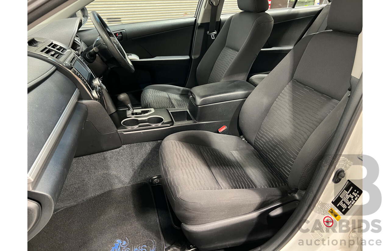 5/2015 Toyota Camry Altise ASV50R MY15 4d Sedan White 2.5L