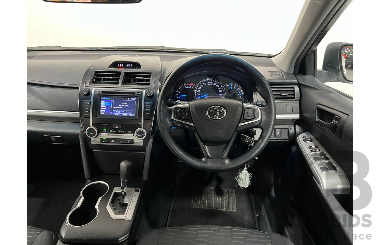 5/2015 Toyota Camry Altise ASV50R MY15 4d Sedan White 2.5L