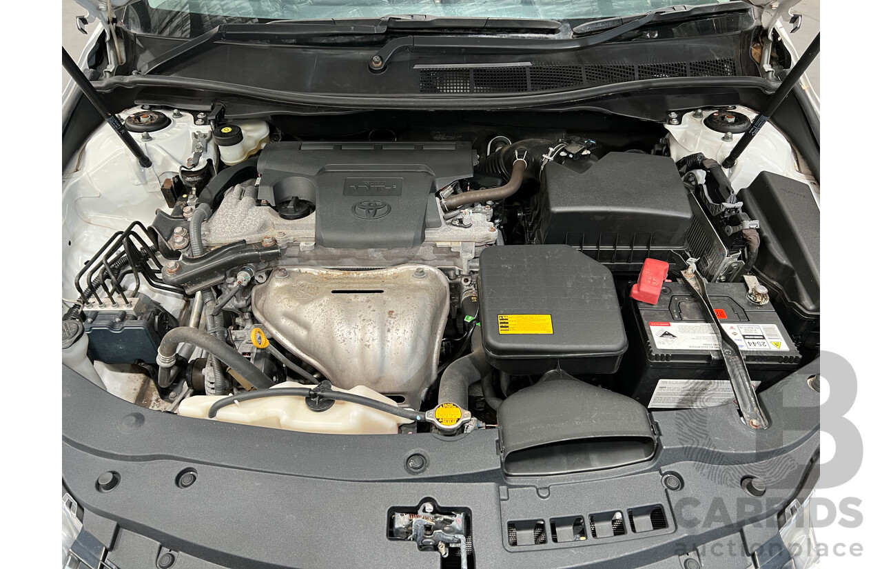 5/2015 Toyota Camry Altise ASV50R MY15 4d Sedan White 2.5L
