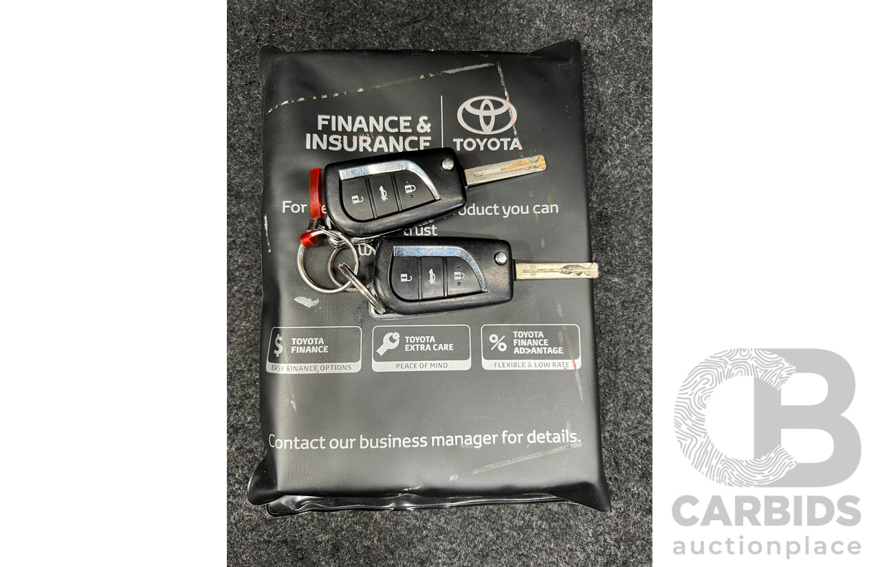 5/2015 Toyota Camry Altise ASV50R MY15 4d Sedan White 2.5L