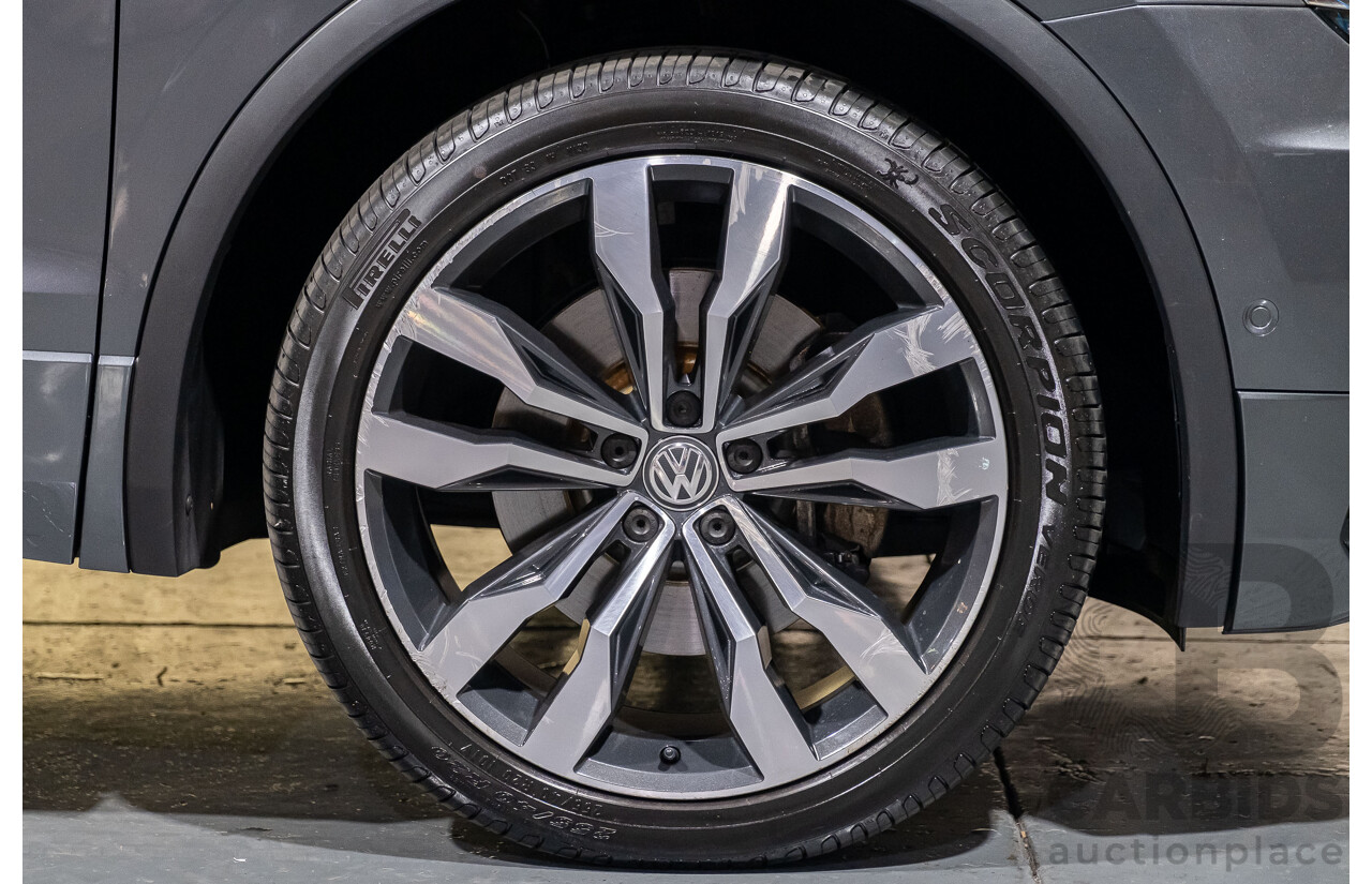 11/2016 Volkswagen Tiguan 140 TDI Highline R-Line Pack (4x4) 4Motion 4d Wagon Metallic Grey 2.0L Turbo Diesel