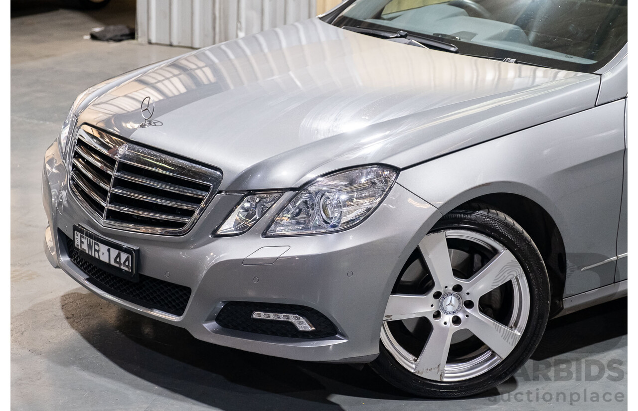 12/2009 Mercedes-Benz E350 Avantgarde W212 4d Sedan Palladium Silver Metallic 3.5L V6