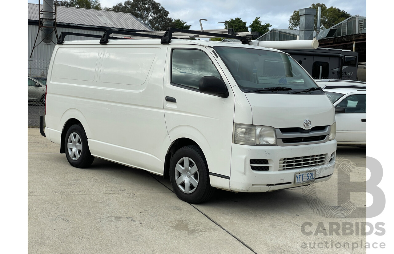 1/2009 Toyota Hiace LWB KDH201R MY07 UPGRADE 4d Van White 3.0L