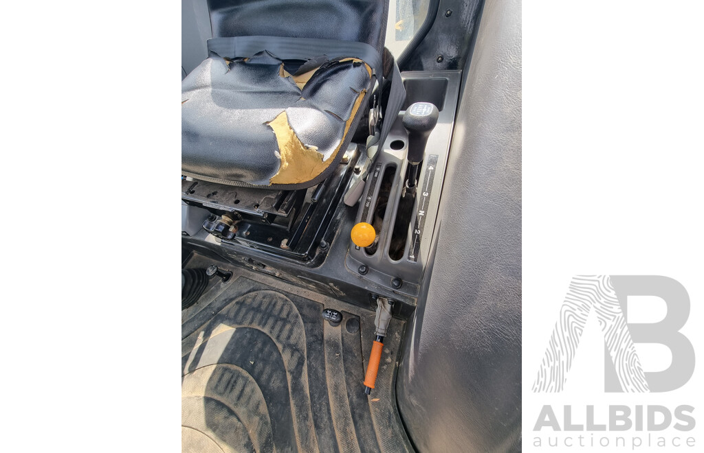 2013 Case IH Farmall 60B Tractor